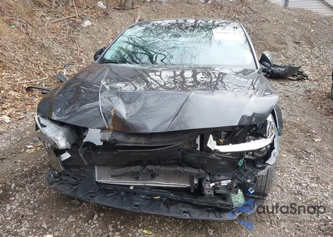 2022 Hyundai Elantra Sel z USA, uszkodzony, nr VIN 5NPLS4AG2NH078865